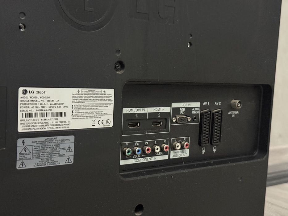 РК Телевізор LG 26LC41  26 Дюймів Телевизор LCD LED LG  HDMI