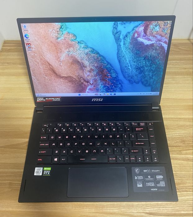 MSI GS66 Stealth | i7 | RTX 2070 Super | 32 gb | 512 gb | FHD 300 Hz