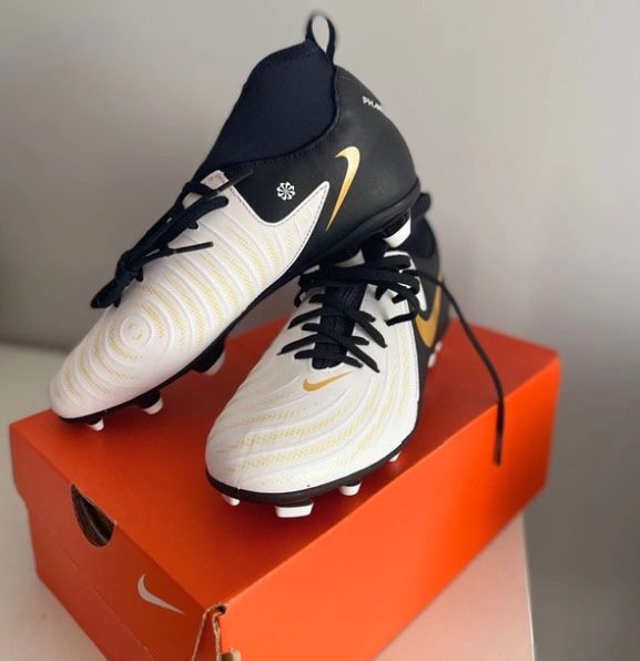 Chuteiras Nike Phantom