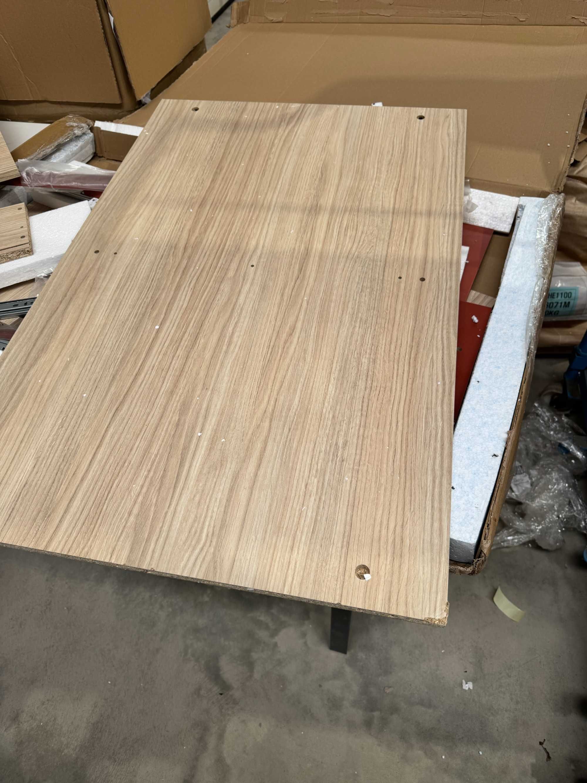 zz1401 - Stolik kawowy z szufladami Color ceglasty, dąb linea