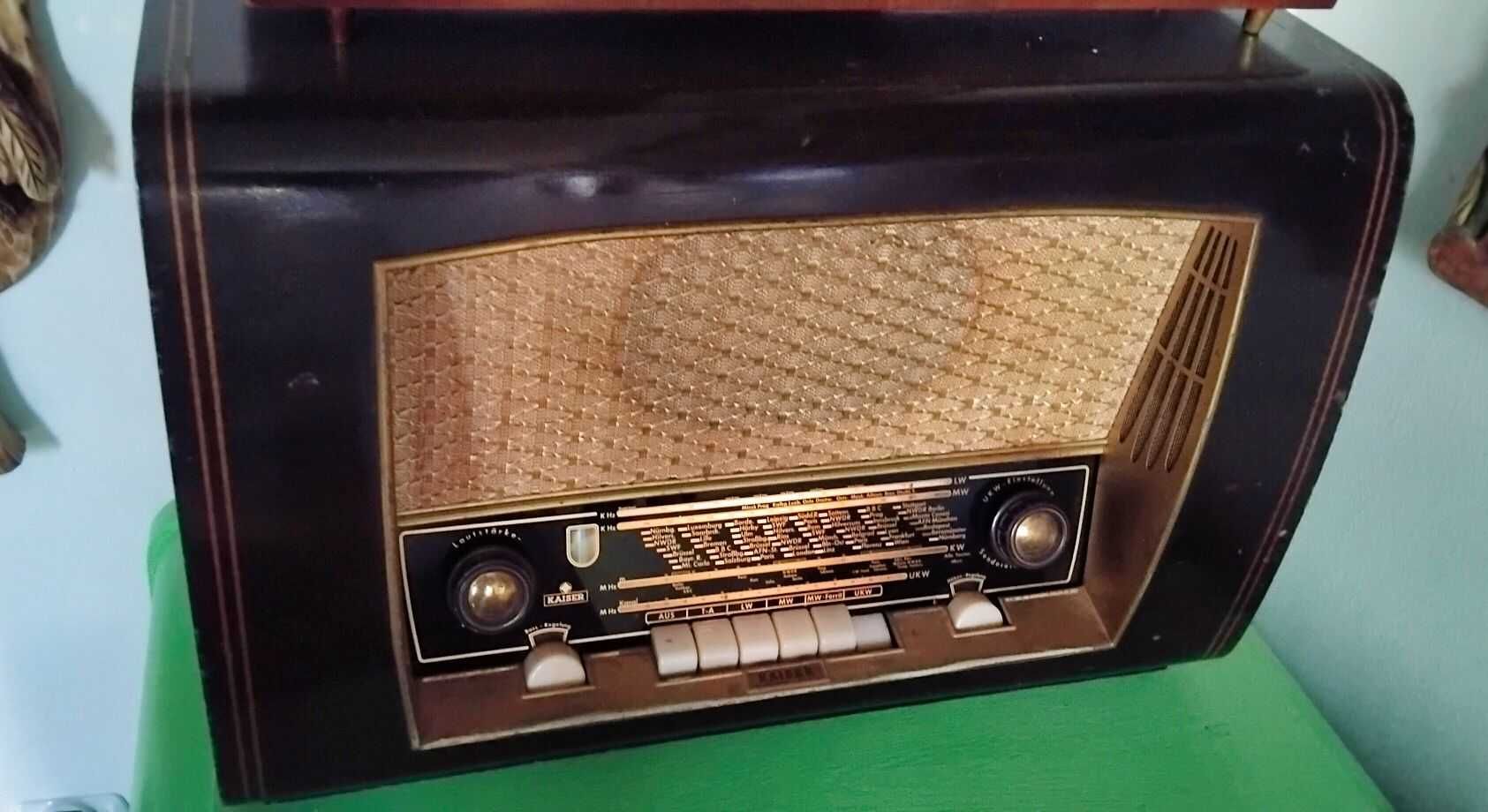 Stare niemieckie radio lampowe Kaiser 1145-3D sprawne
