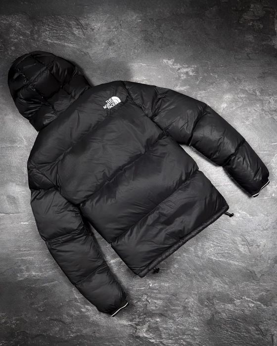 Курточка зимова The North Face, Норд Фейс з капюшоном. Нова. Тепла.