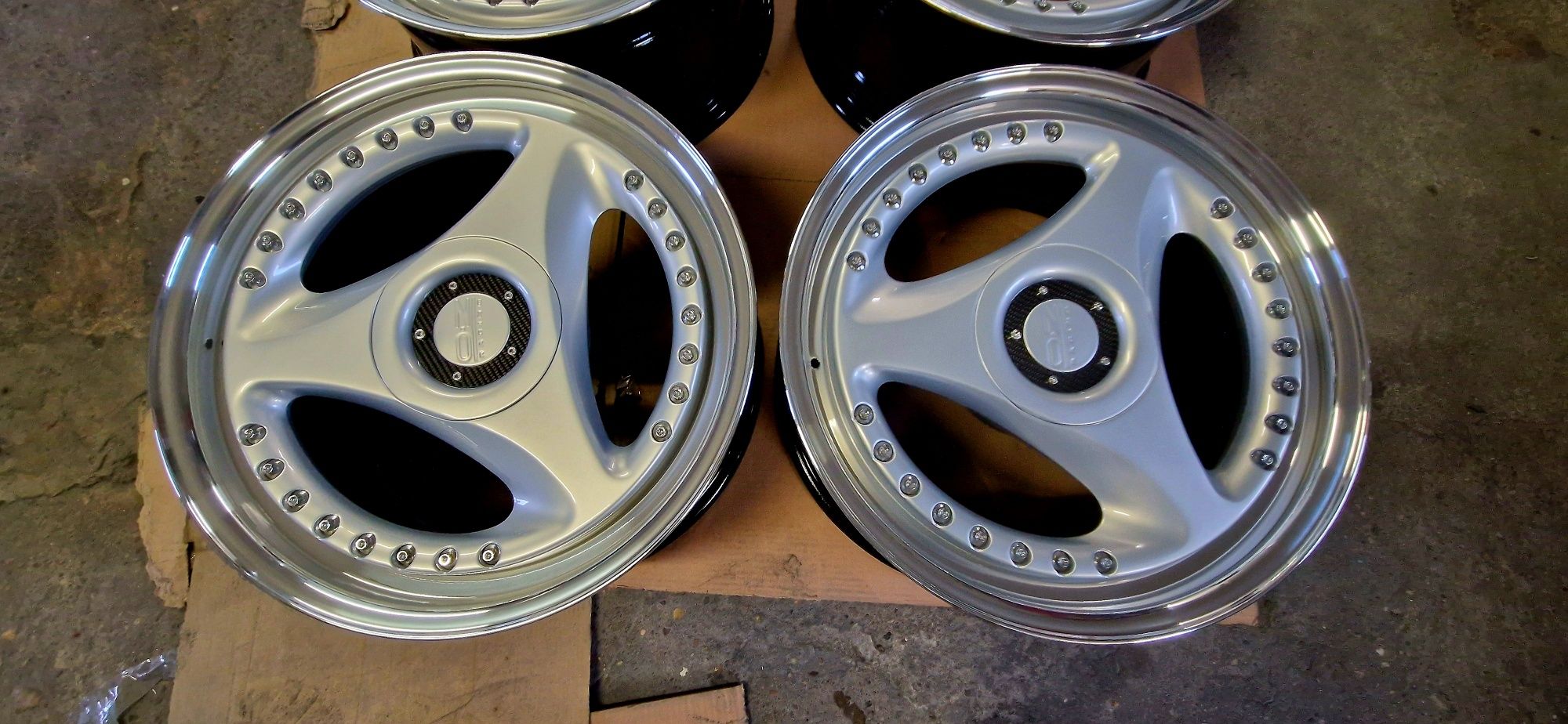Oz Cygnus 3 spoke 2tlg 17" 5x112 8.5j et 20