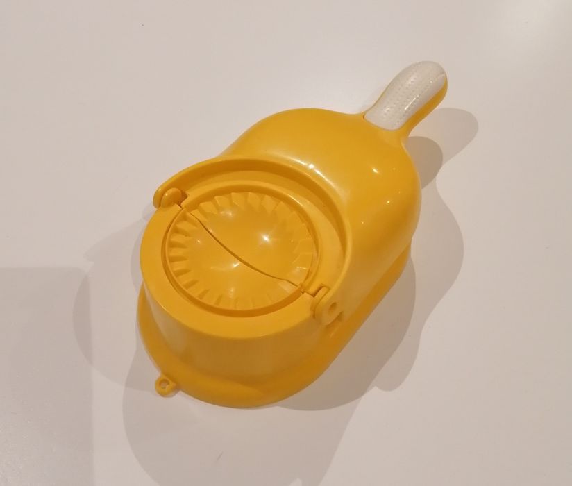 Maszynka do pierogów