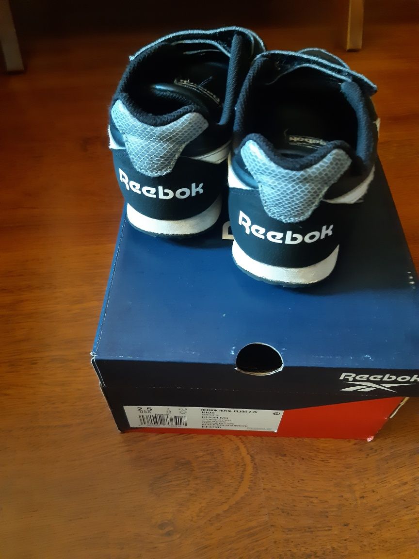 Sprzedam buty reebok rozmiar 33