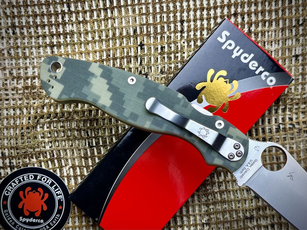 Нож Spyderco Military 2 Camo Compression Lock S30V