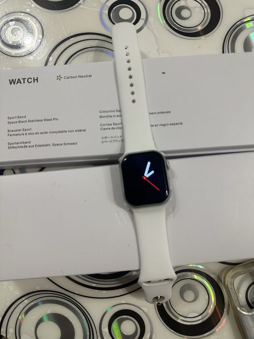 Часы Apple Watch 9 серии