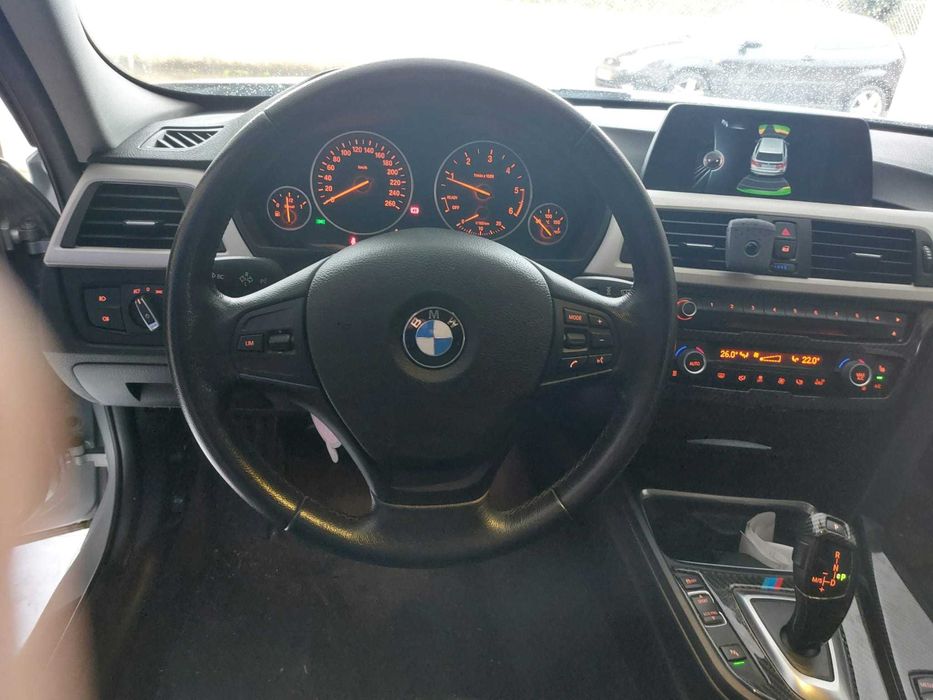 bmw 318D DE 2015