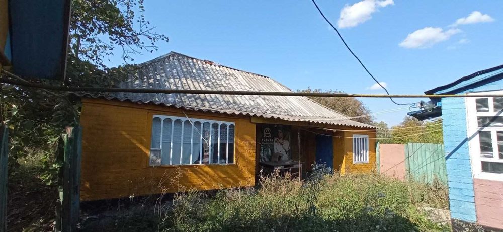 Будинок в тихому селі Коломак!