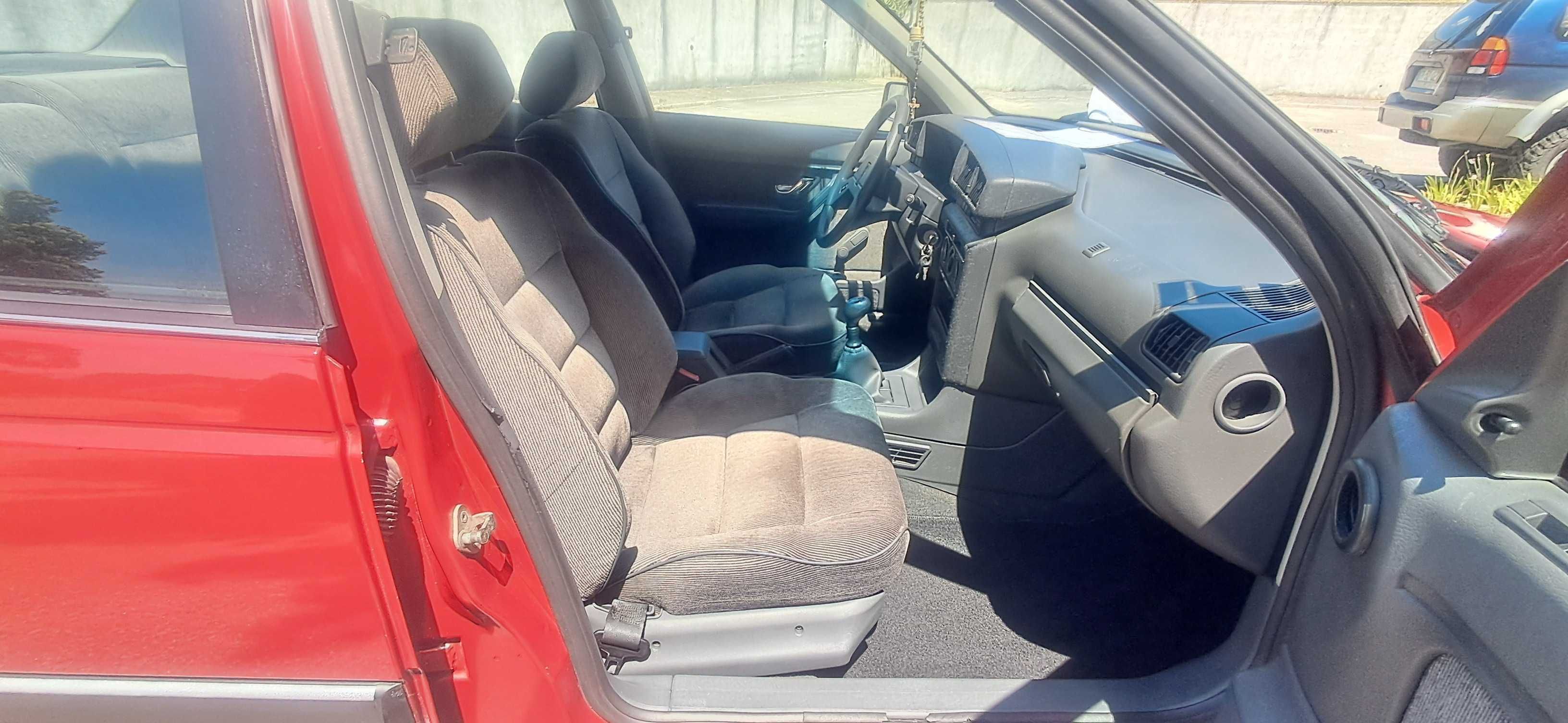 Peugeot 405 1.9I