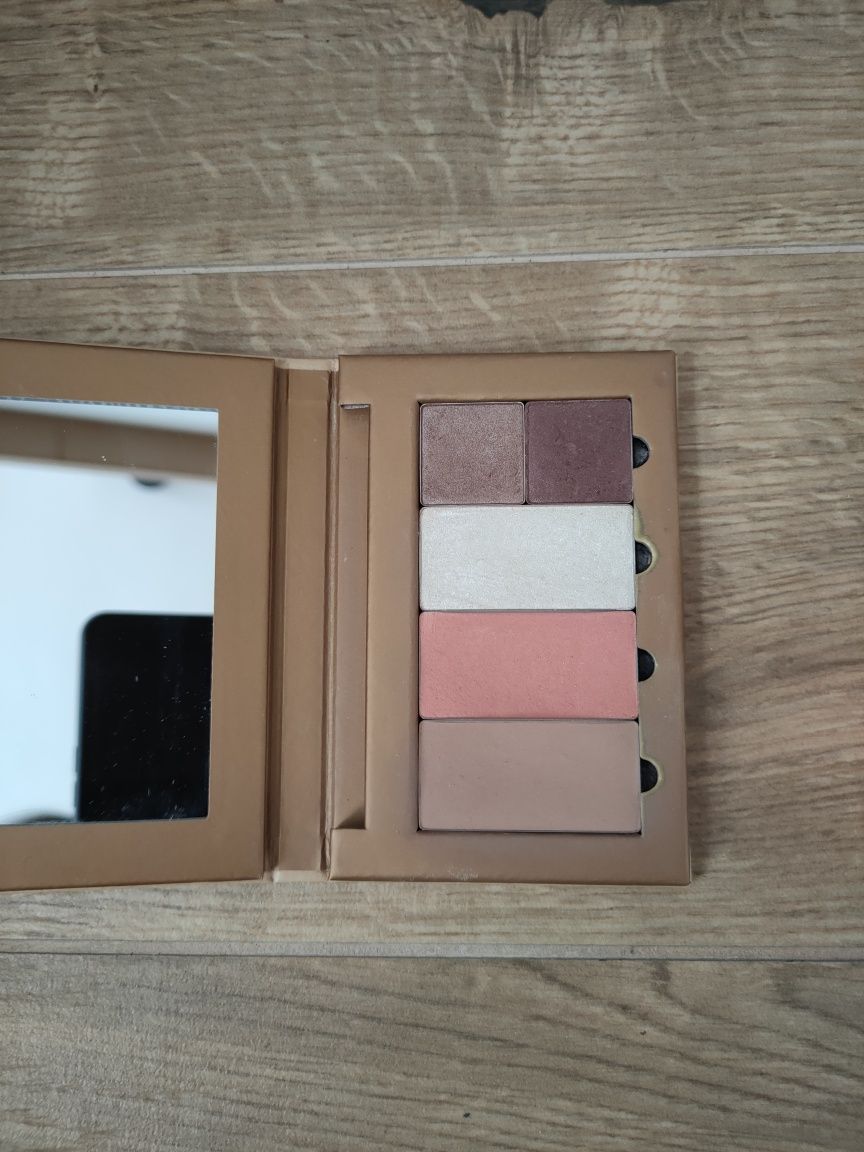 Benecos paletka, kosmetyki, rozświetlacz, róż, bronzer, cienie powiek