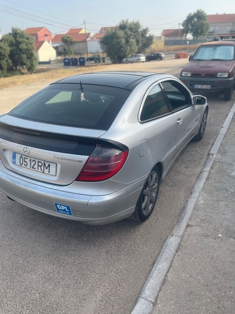 Mercedes C200 sport coupé Kompressor
