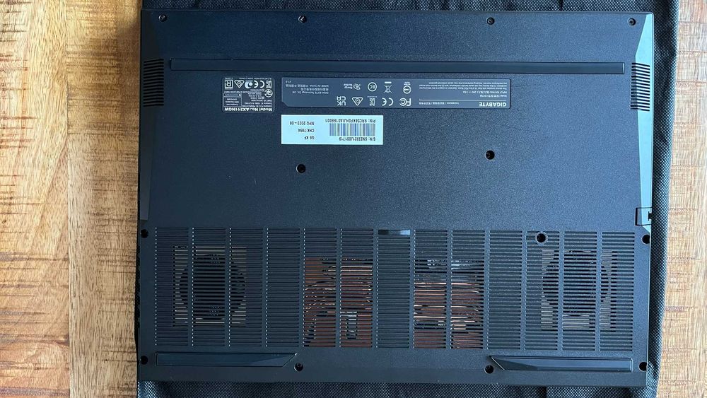 Laptop Gigabyte G6 KF