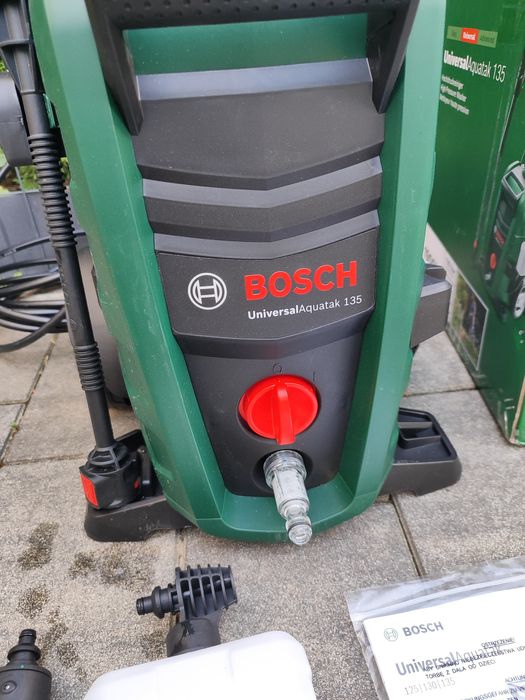 Myjka ciśnieniowa Bosch UniversalAquatak 135, nowa, rok 2024
Myjka ko
