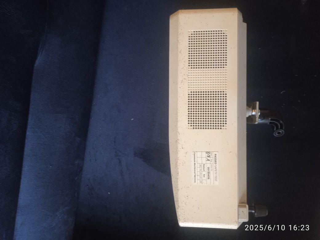 Hitachi CP-WX3011N projektor LCD ekran kable