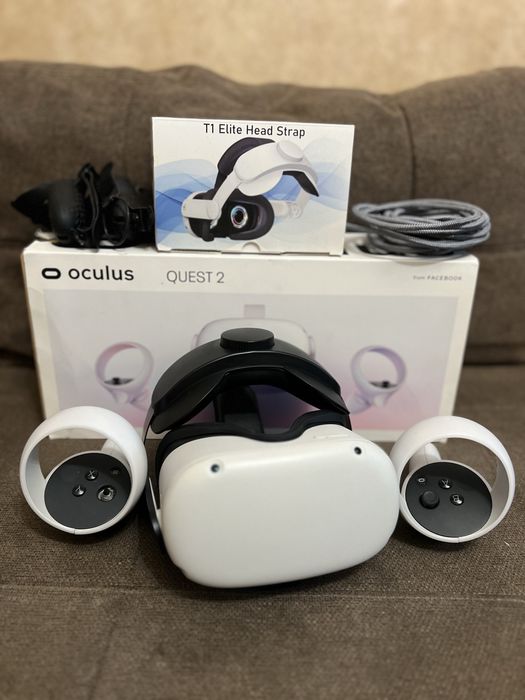 Продам,Oculus Quest 2, 256gb, 1 геймпад с проблемою