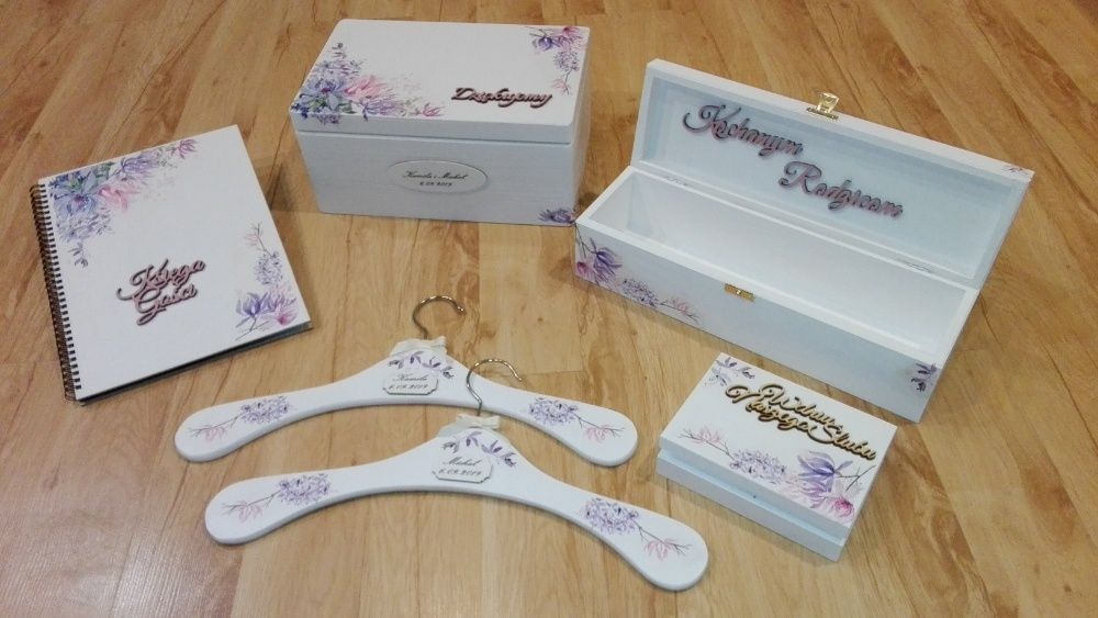 Skrzynka drewniana na koperty, obrączki,podziękowania