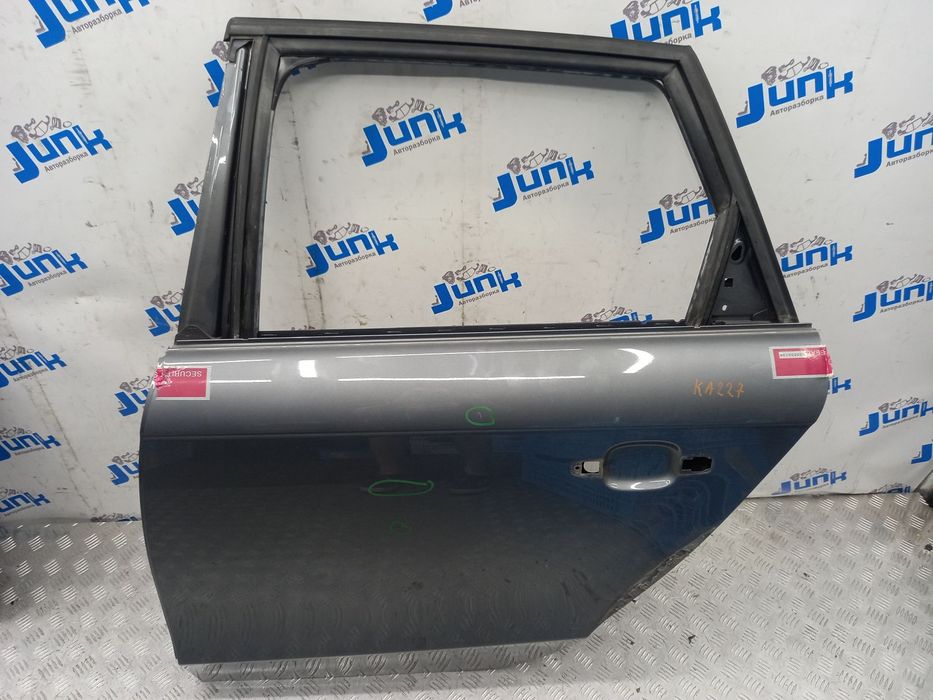 Дверь задняя левая универсал 8K9833051D для Audi A4 B8 Allroad 2009-20