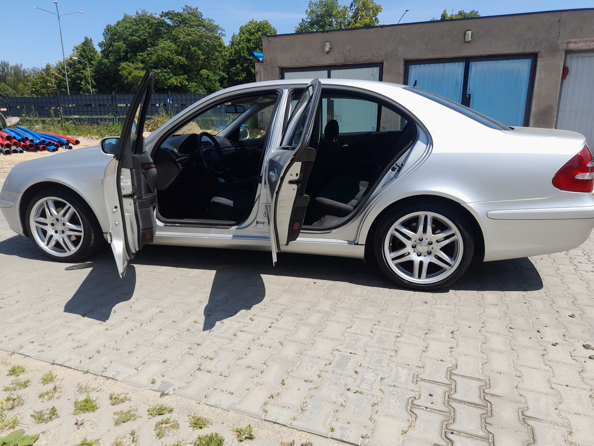 Śliczny w BDB Stanie, Automat, Alu BRABUS, Nowe wtryski