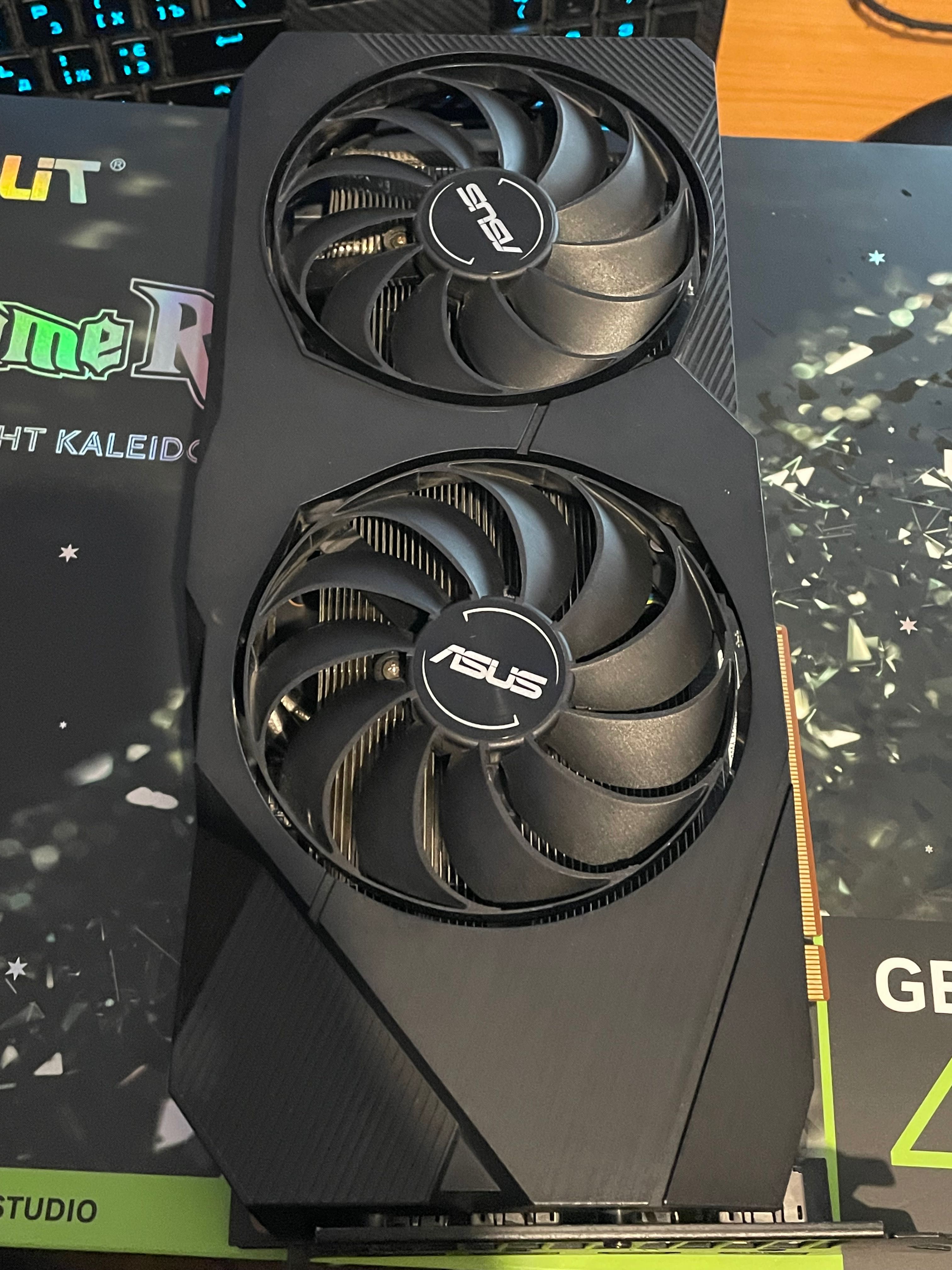 RX 5700 ASUS 8GB GDDR6 Видеокарта