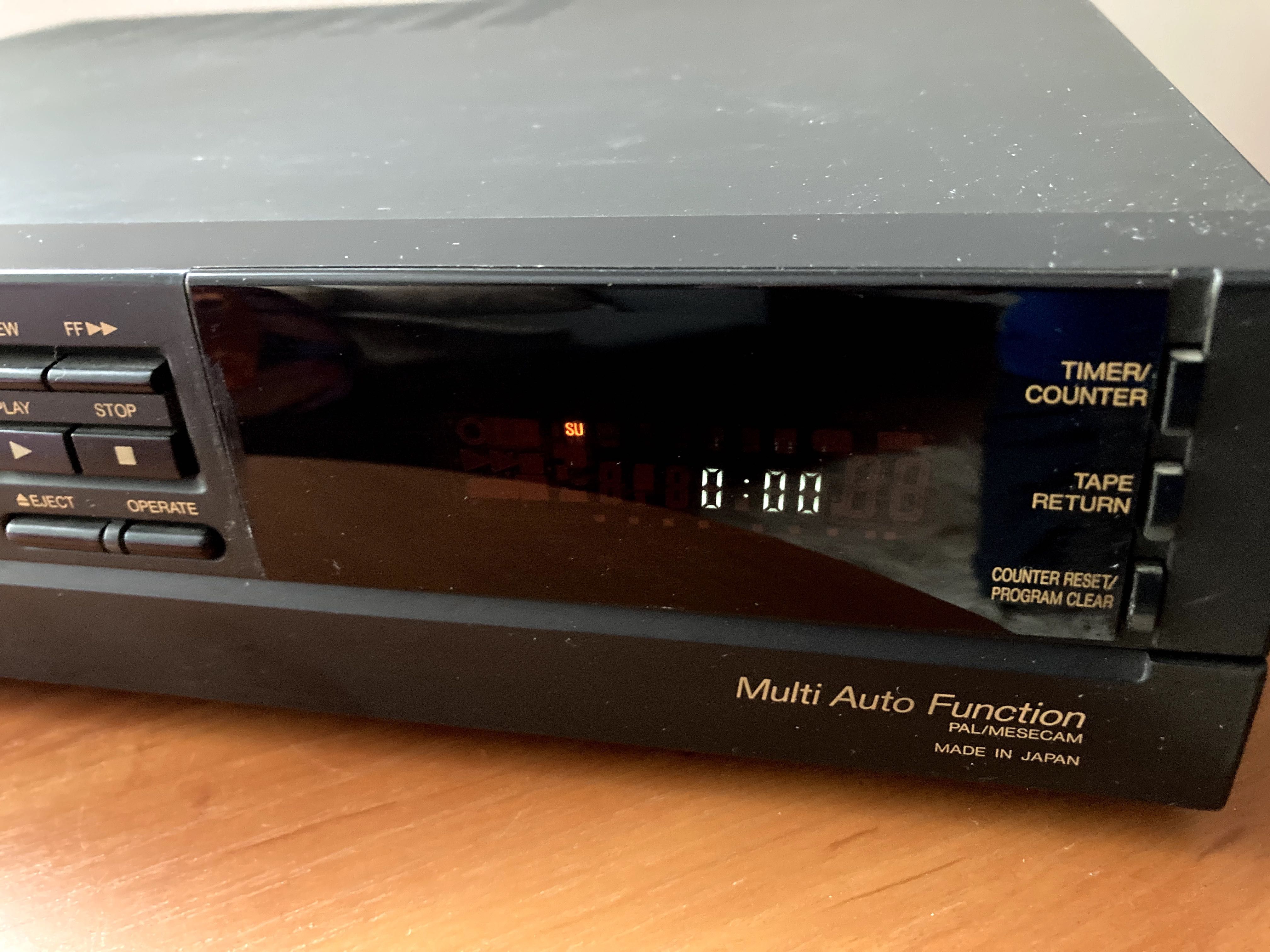 Magnetowid VHS firmy NEC