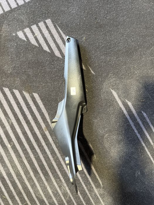 Bok wypelnienie zbiornika yamaha r7 lewy