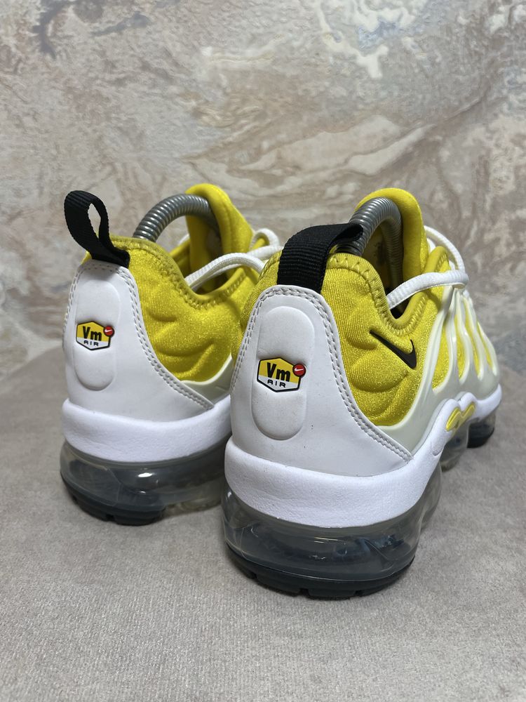 Кроссовки Nike Air Vapormax Plus TN размер 39