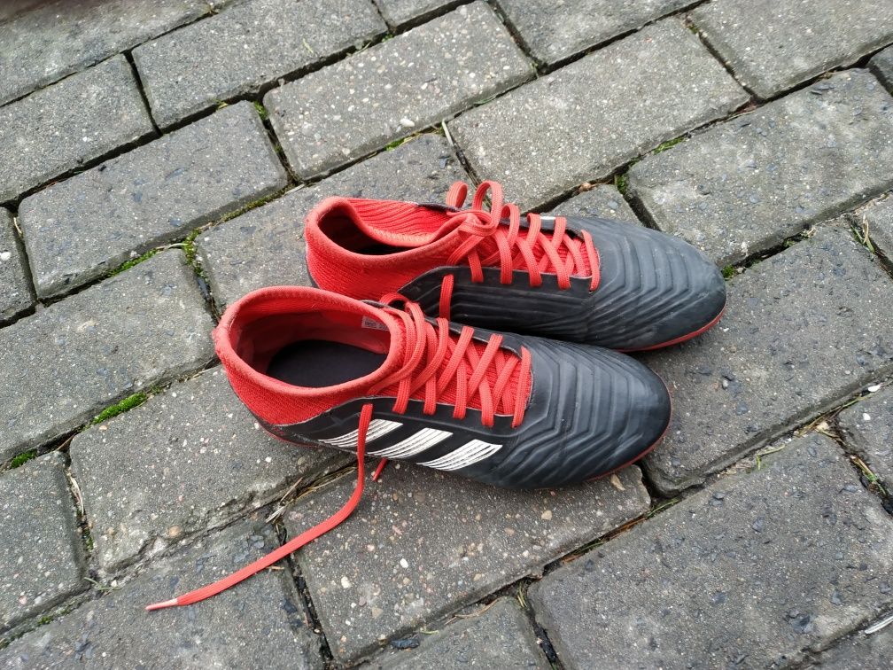 Korki i halówki dziecięce Adidas i Nike
