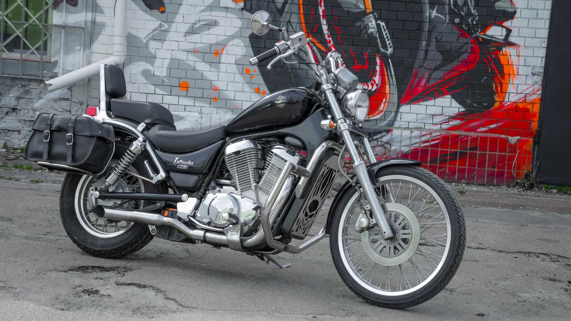 мотоцикл Suzuki Intruder