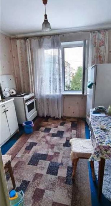 Продам 2х комнатную квартиру на Парусе