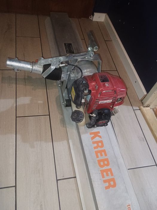 Łata wibracyjna do betony KREBER K-LWB 1.5m