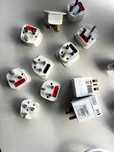 8 Adaptadores para ficha UK PARA EUROPEU e 2 triplas UK