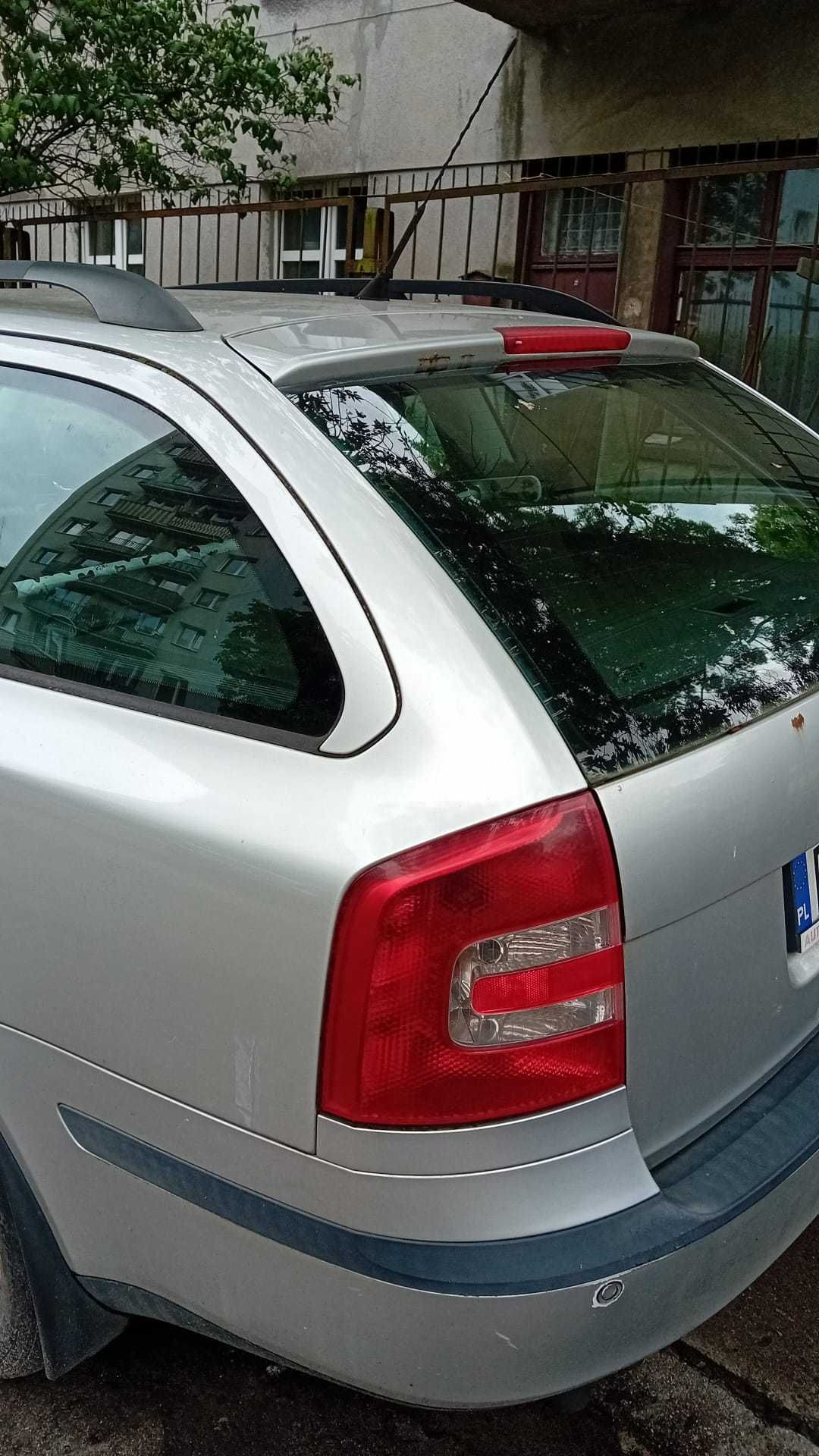 Skoda Octavia 1,9 kombi diesel 2006r. uszkodzona