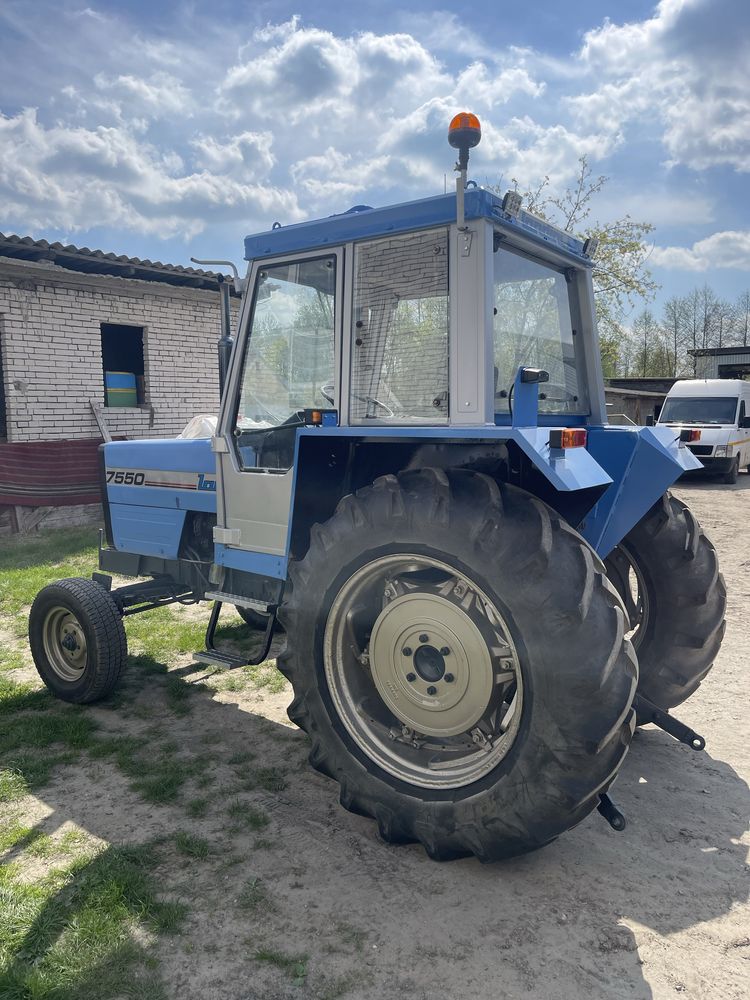 Ciagnik Rolniczy Landini/MF/Renault 4x4 ma przystawke do napedu