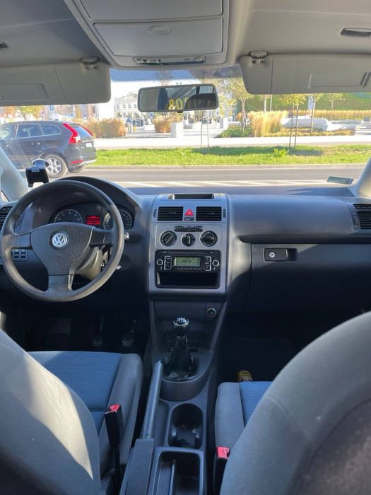Volkswagen Touran 1.4 LPG**Zamiana**7-Osobowy**Gwarancja**Hak**Klima**