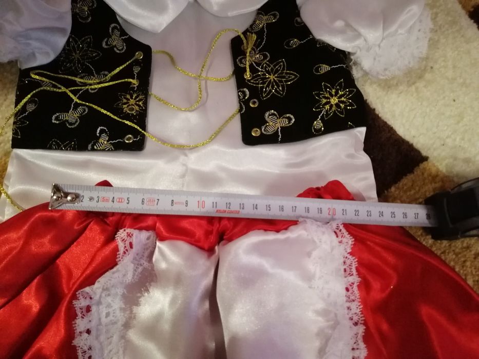 Дитячий новорічний костюм  Червоної шапочки на 4-5 рочки