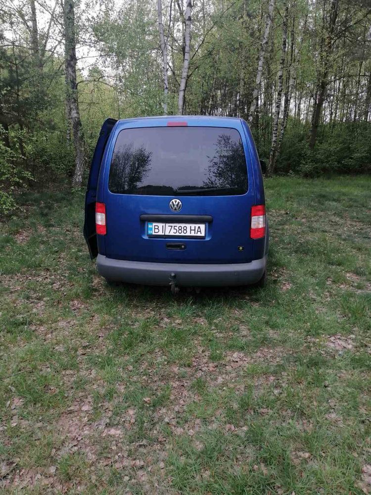 Wolksvagen Caddy 1.6 2005р