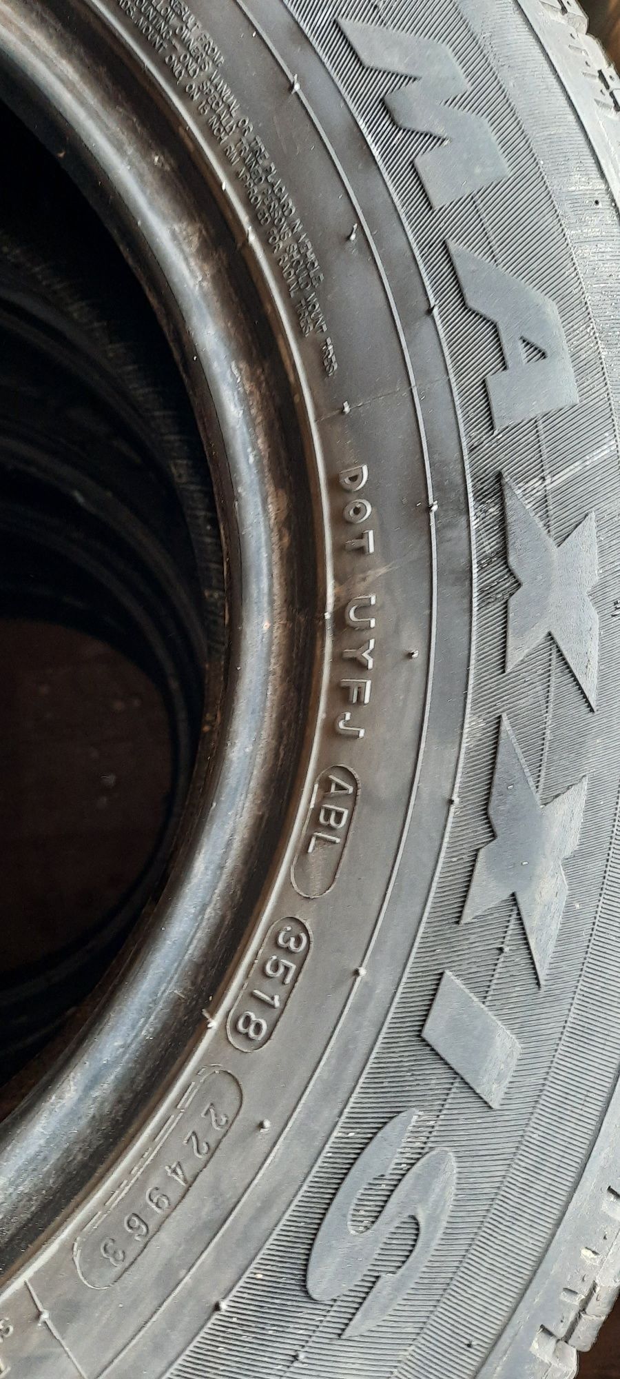 Opona pojedyncza wielosezonowa MAXXIS 205/70R15C