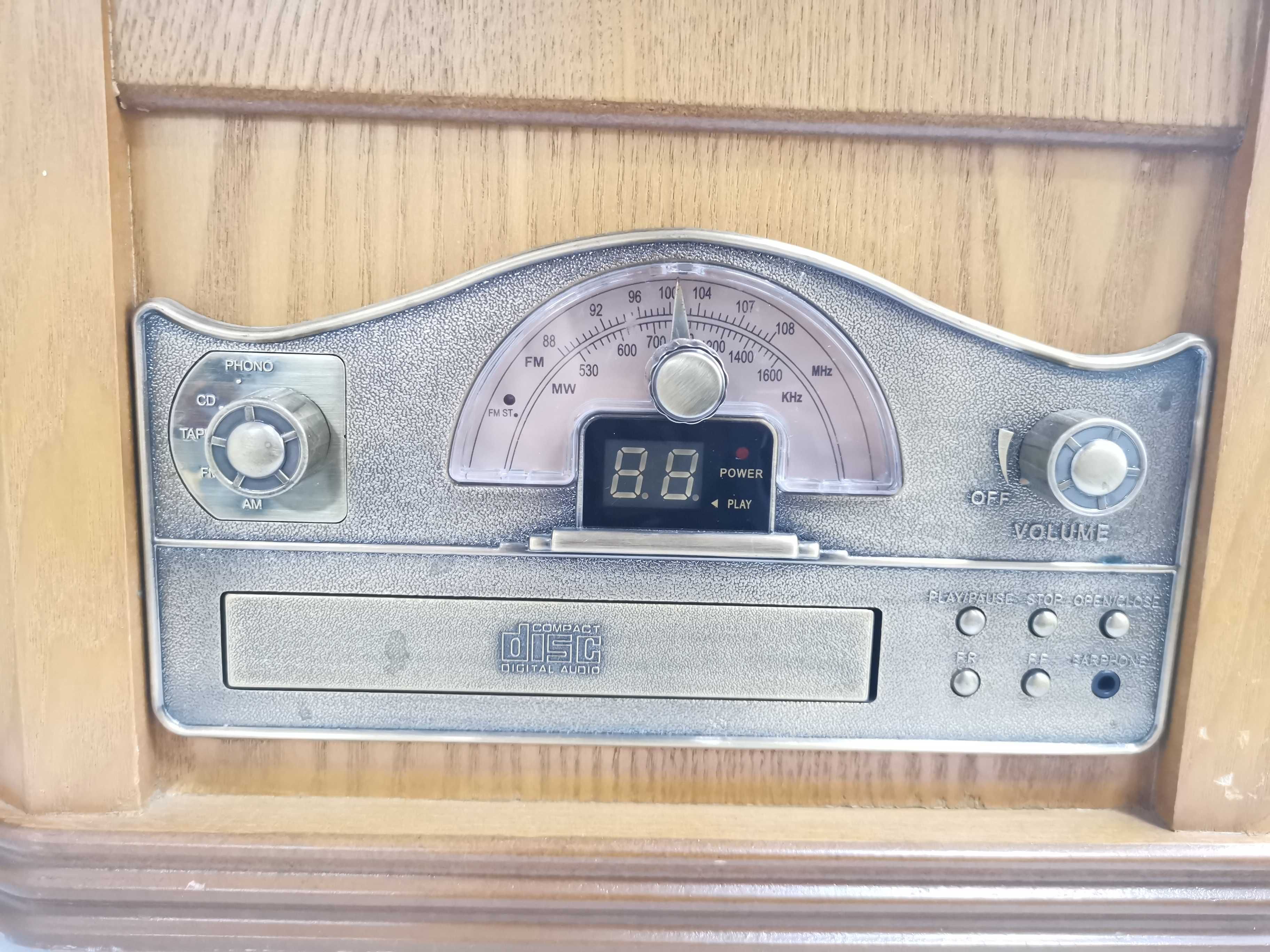 Na Lewara Radio-gramofon Steepletone 2057 Uszkodzony