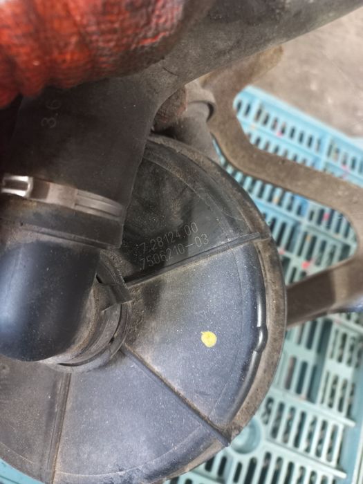 Pompa powietrza wtórnego bmw e60 e61 e65 x5 x3 e46
