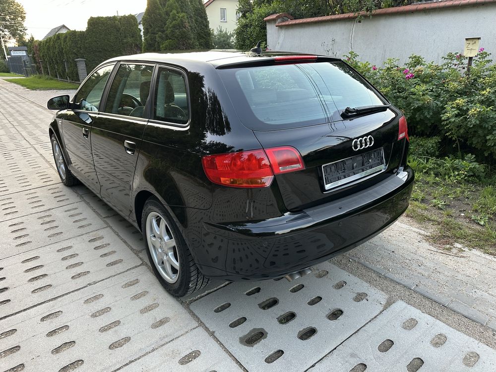 Audi A3 8P 2.0TDI Zadbany,Grzane fotele,Multifunkcja