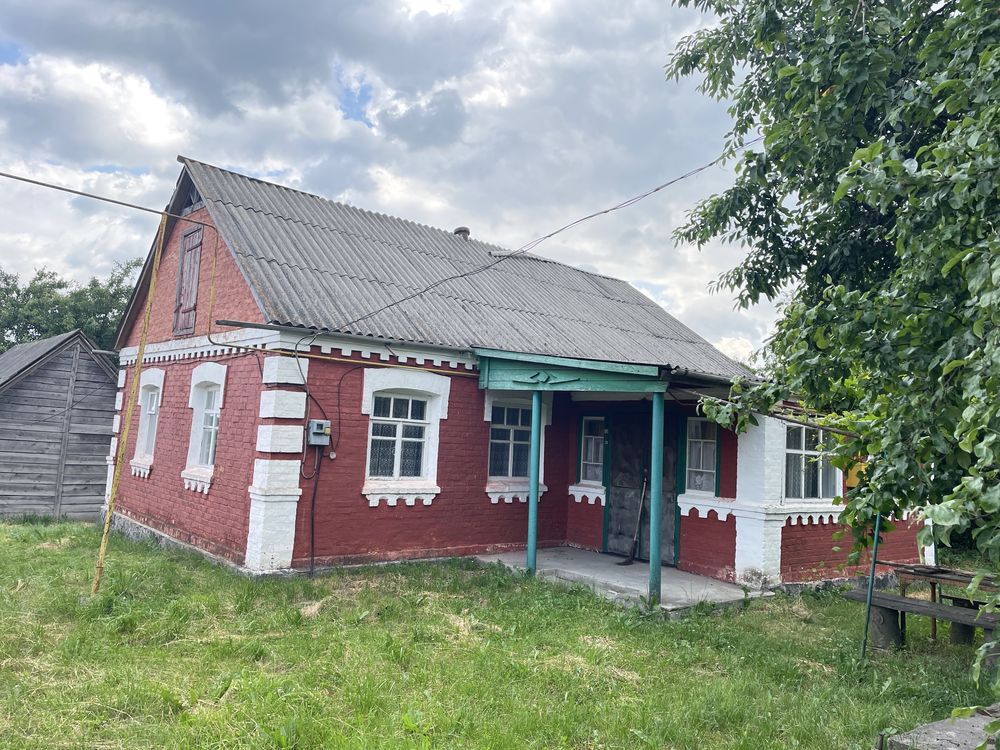 Цегляний будинок Камʼяногірка Вінницька область Хмільницький район