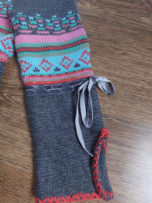 Sweter vintage 128 dla dziewczynki