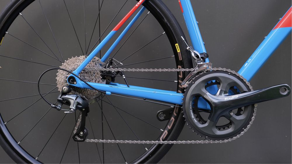 Шосейний велосипед Cube Attain Race Tiagra