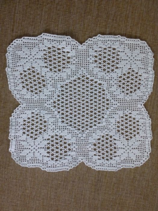 Bonito centro de mesa em crochet