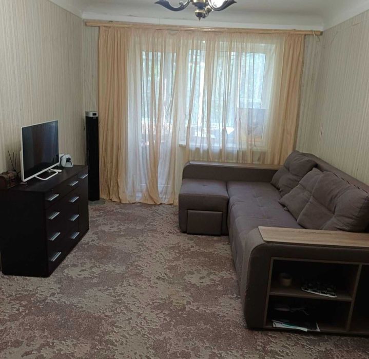 Продается 2 ком квартира по ул. Сеченова, Заводской р-н