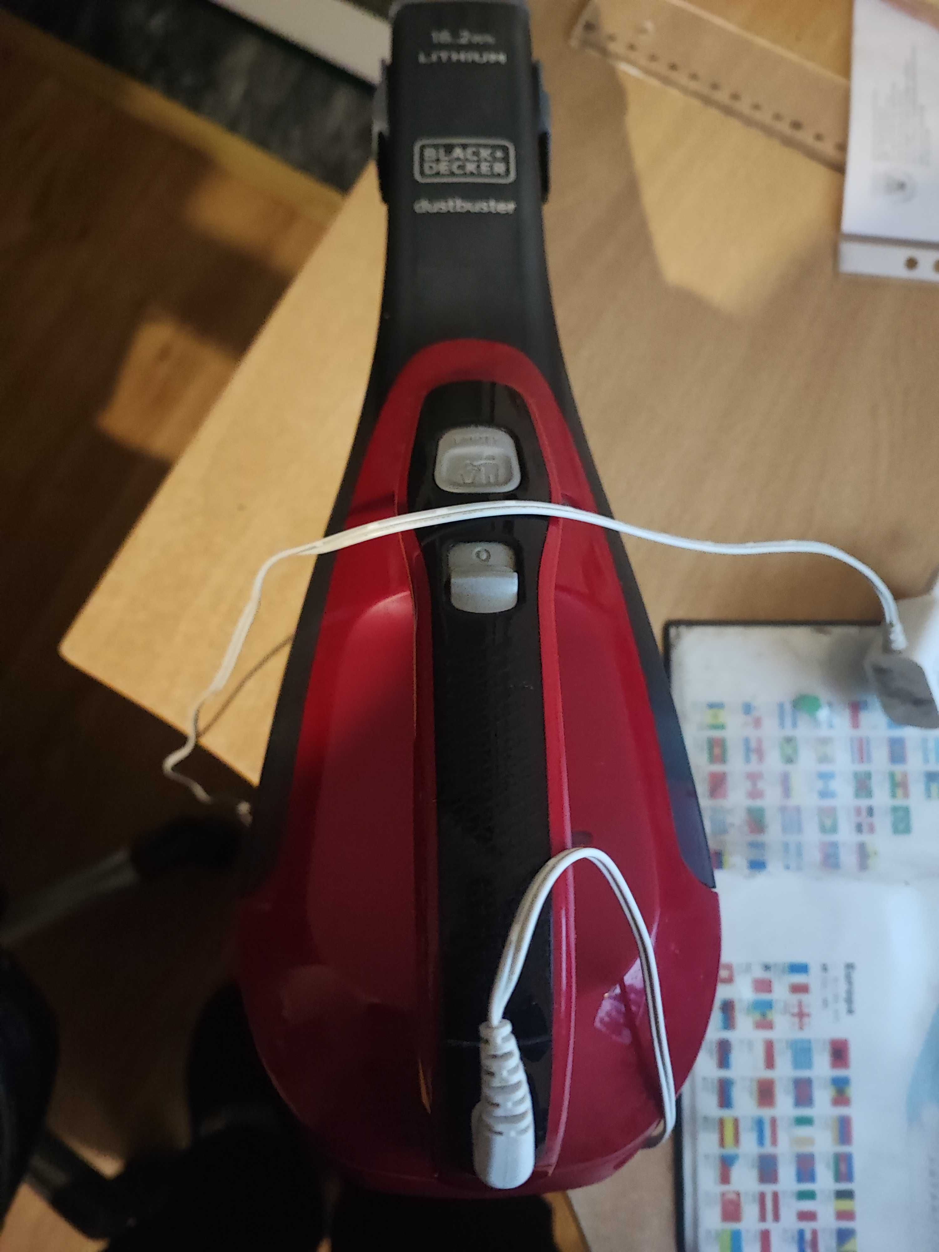 Aspirador Dustbuster 16.2Wh Black&Decker