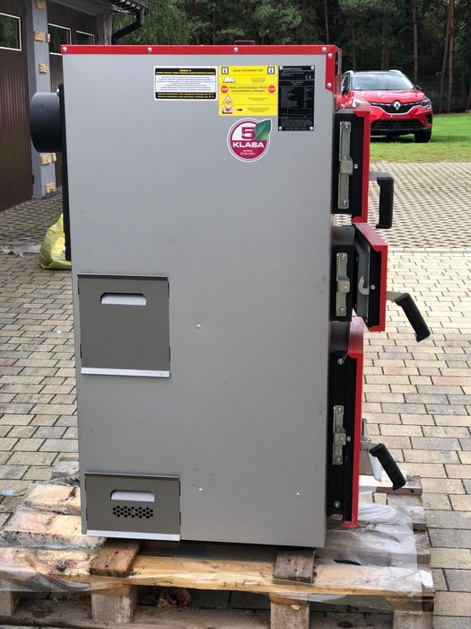Kocioł DEFRO 17 KW węgiel drzewo