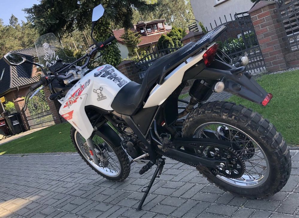 Derbi terra adventure 125 super stan (varadero, tdr,senda)