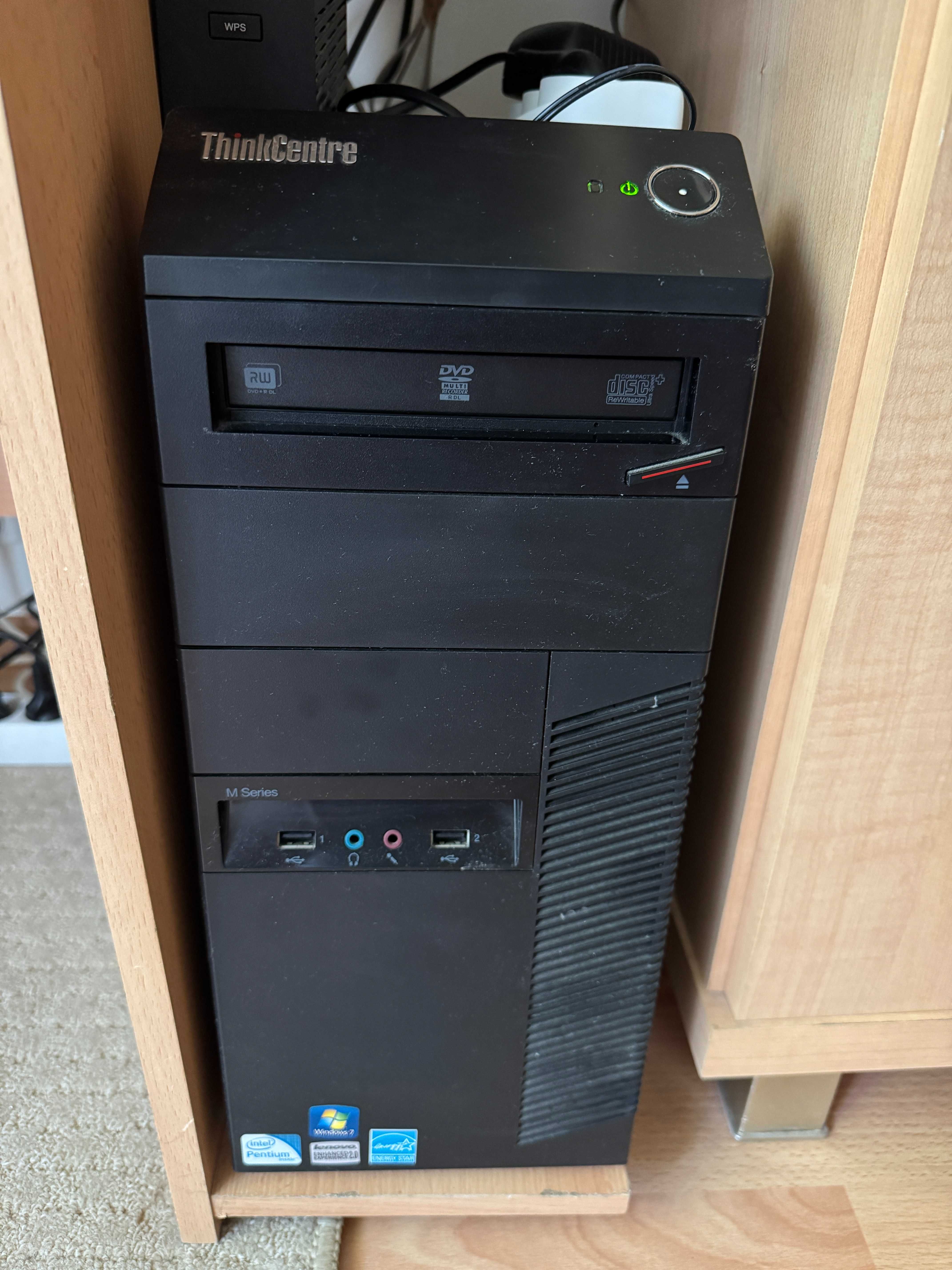 Komputer stacjonarny Lenovo ThinkCentre BIURKO GRATIS